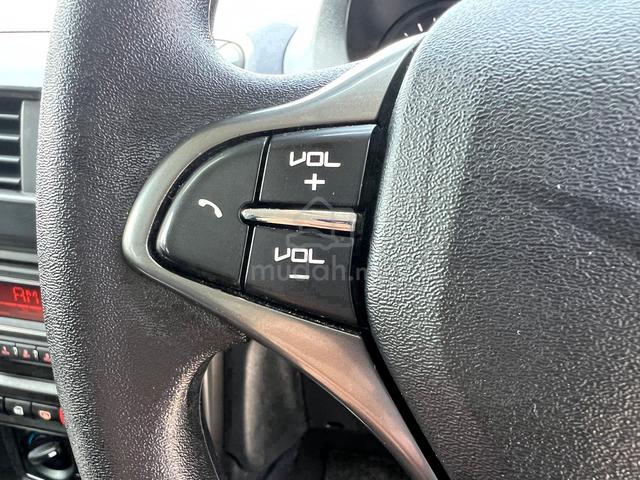Proton SAGA 1.3 PREMIUM (A) R/Camera, Loan Credit - 4
