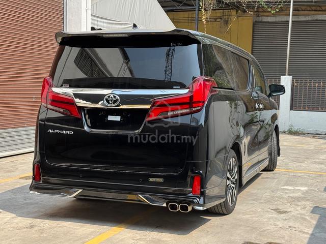 2022 Toyota ALPHARD 2.5 Fully Load JBL 360 Low Mil - 4