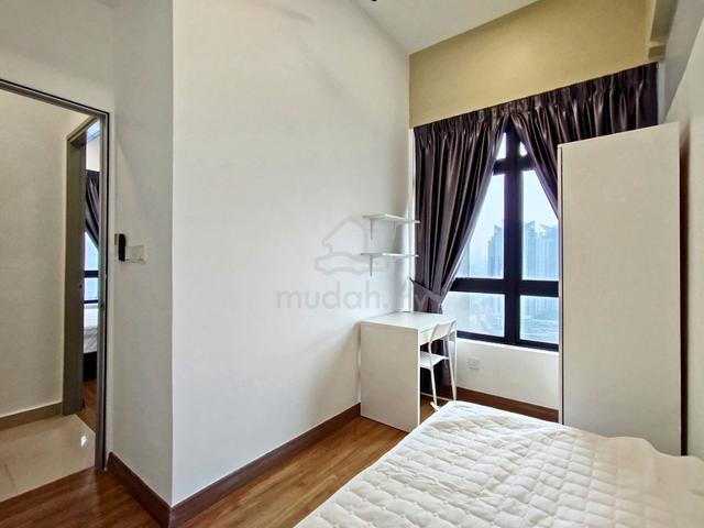 LOW DEPO + SINGLE ROOM • ASTORIA @ Ampang F/F + WIFI Brand New Unit 1