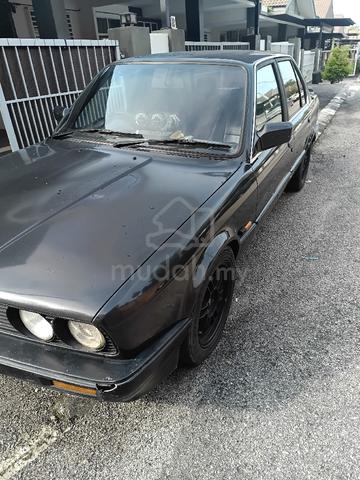 Bmw E30 318 - 2