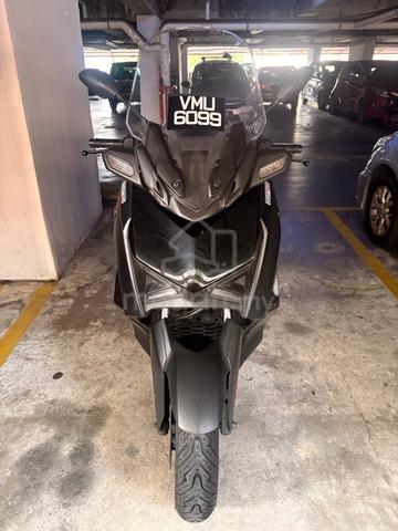 Motor Yamaha Xmax V2 untuk dilepaskan - photo 6 of 6