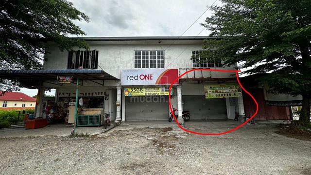 SHOPLOT  landed. Kg bukit naga 1