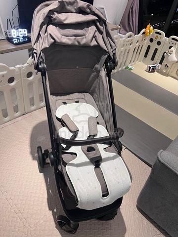 Lightly used Nuna stroller and Joie infant carrier - photo 4 of 6