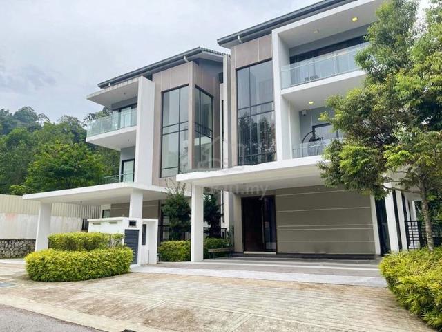 Sierra Hijauan 3sty Semi D Ampang (withLift Below MKT) beverly heights 1