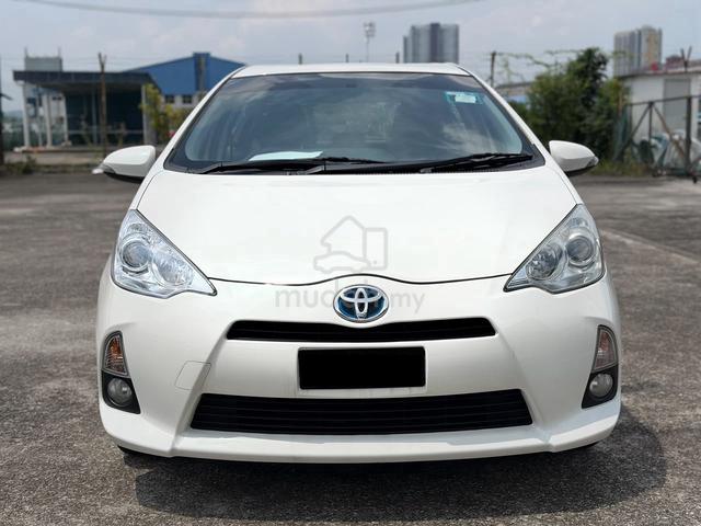 2012 Toyota PRIUS C 1.5 HYBRID REVERSE CAM TIPTOP - 2
