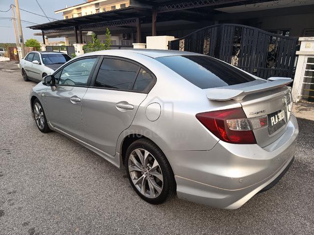 Honda CIVIC FB 1.8 S (A) 2013 - 5