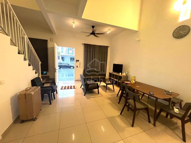 Eco Tropics@ Millsgate Carason*Fully Renovated 1