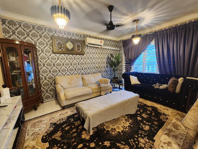 Double Storey Terrace Seksyen 19, Shah Alam 1