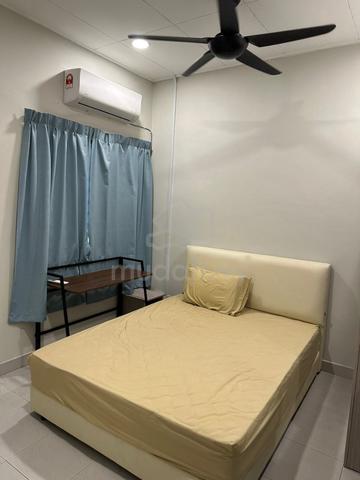 S2 Garden City Home Medium Room for rent 1