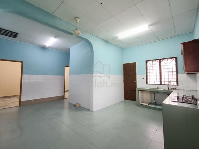 Freehold Corner Lot Taman Sungai Kapar Indah (Below MV) 4