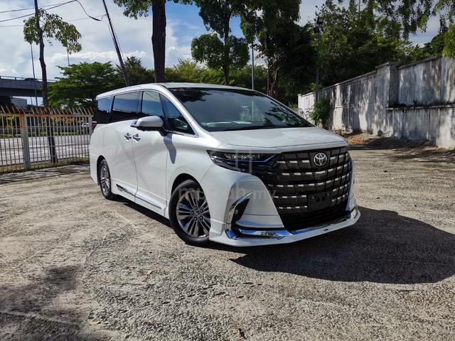 2025 Toyota ALPHARD 2.5 Z JBL Auto Side Step - 1