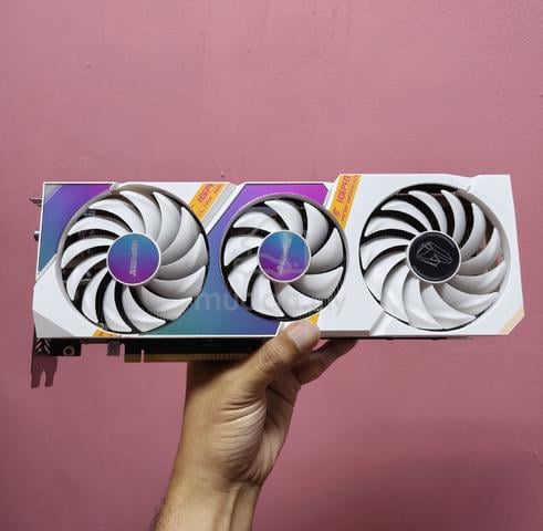 Carousel Image Selected