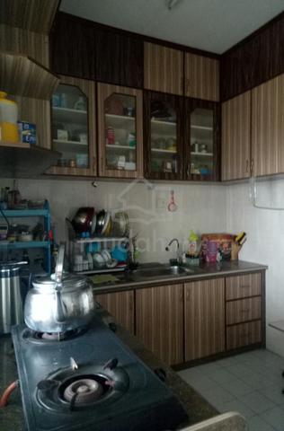 Condominium for Sale, 3 Bedroom, 850 sq.ft, Menara Kuda Lari ...