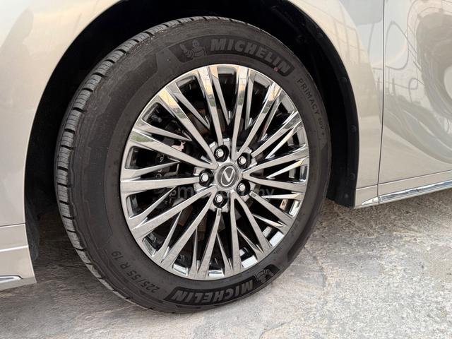 2024 Lexus LM 2.4 500H EXECUTIVE Japan Demo Unit - 5