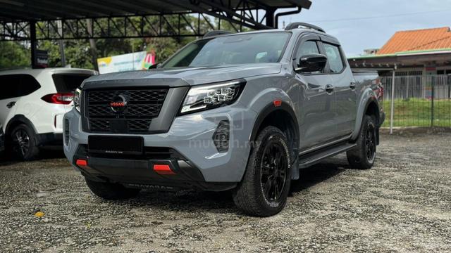 2023 Nissan NAVARA 2.5 PRO-4X AWD (A)F/S 30KMIL - 3