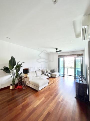 Queens Residences Q1 @ Queens Waterfront 1