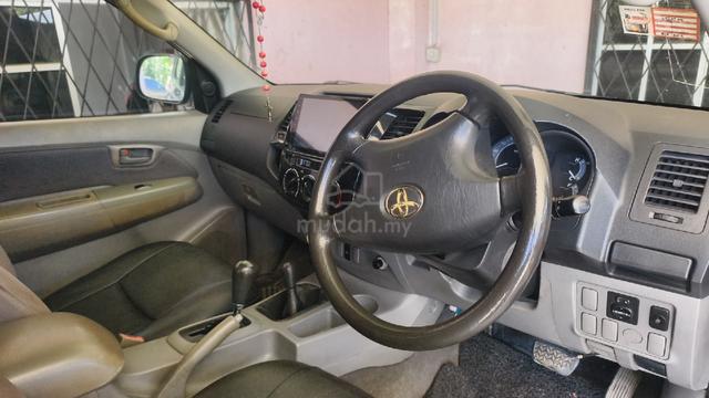 2006 Toyota HILUX 2.5 G DUAL CAB (A) - 3