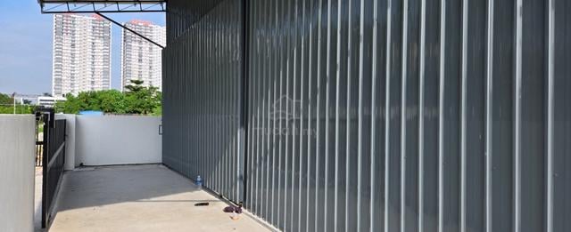Puchong 9600 sq feet Warehouse 5