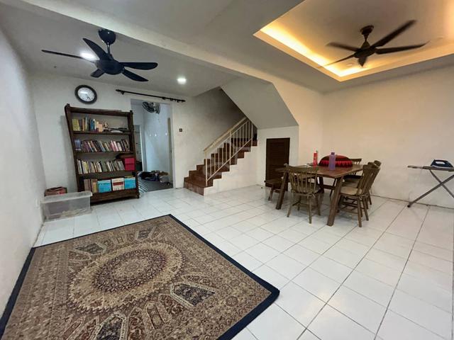 FACING OPEN RENOVATED Double Storey Terrace Nusa Subang U5 Shah Alam 1