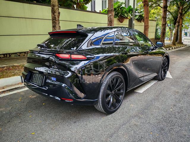 2025 Toyota CROWN 2.5 SPORT Z (A) 7k mileage - 4