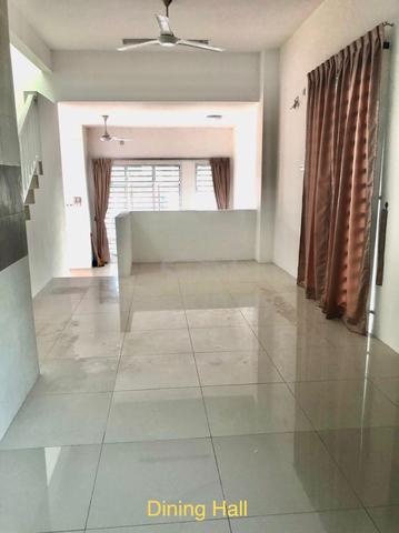 Direct Owner: Corner Lot 2-Storey Terrace for Rent @ Batu Maung 1