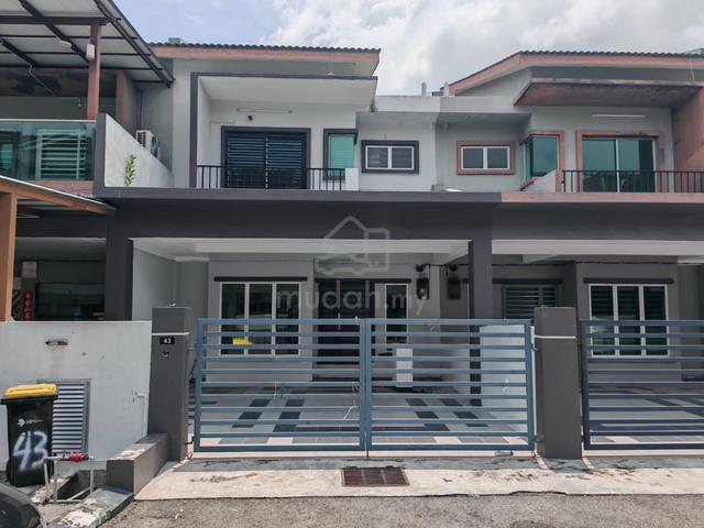 Double Storey Terrace @ Taman Permatang Maju Kg Cina Sitiawan 1