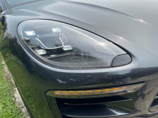 2017 PORSCHE MACAN 2.0 (A) Low Mileage 94k Only!! - 4
