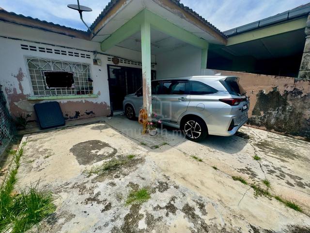 TERMURAH!!!BOOKING 1K - 1Storey House Seksyen 5 Bandar Rinching 1