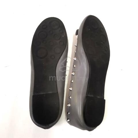 Carousel Image