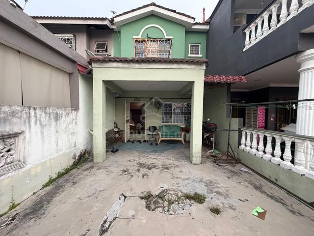 Facing Buka 2 Storey Terrace House, Hijau 6 Bandar Tasik Puteri Rawang 1