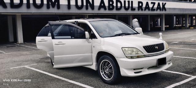 2001 Toyota HARRIER 3.0 V6 4WD (A) - 4