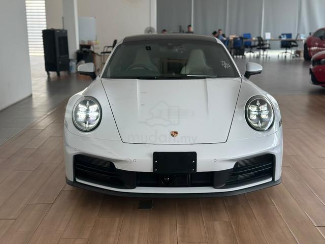 RECON UNREG 2025 Porsche 911 CARRERA 992 *ICE GREY - 2