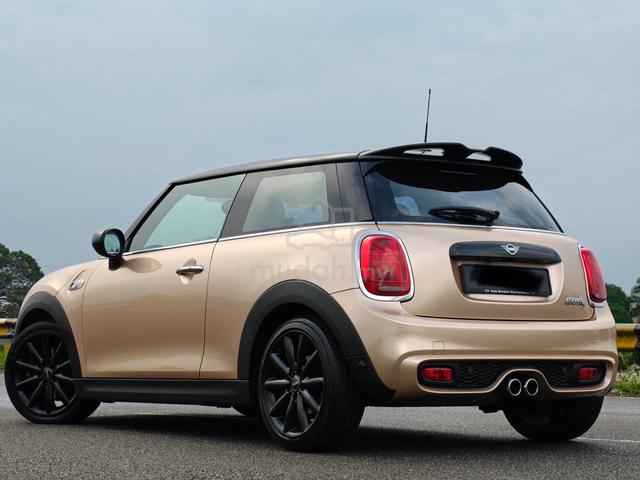 2020 Mini JOHN COOPER S 2.0 Like New Condition - 4