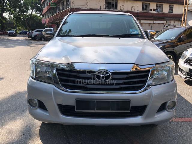 2011 Toyota HILUX 2.5 G (A) VNT 4X4 CANOPY - 5