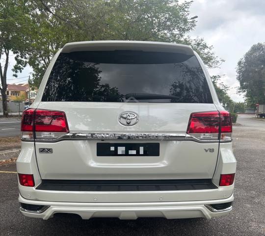 2015/17 Toyota LANDCRUISER 4.6 AX (A) Direct owner - 2
