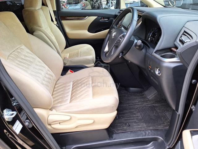 2022 Toyota ALPHARD 2.5 X 8 SEATER 2 PowerDoor - 2
