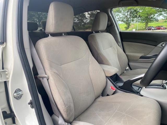 2013 Honda CIVIC FB 1.8 S (A) *FREE WARRTY* - 4