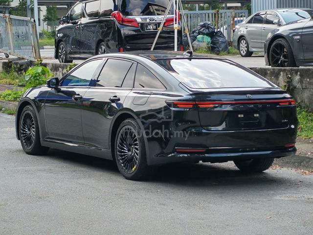 2023 Toyota CROWN 2.5 Z-SPEC BLACK PKG HEV SEDAN - 3