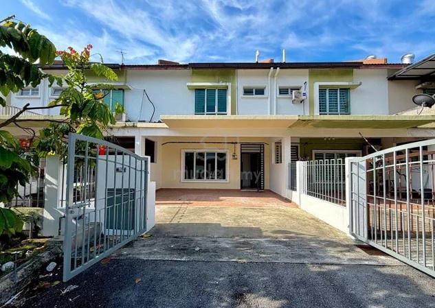 {BEST RENT}2Storey Bandar Teknology Kajang{HillPark1}-BasicUnit 4Room- 1