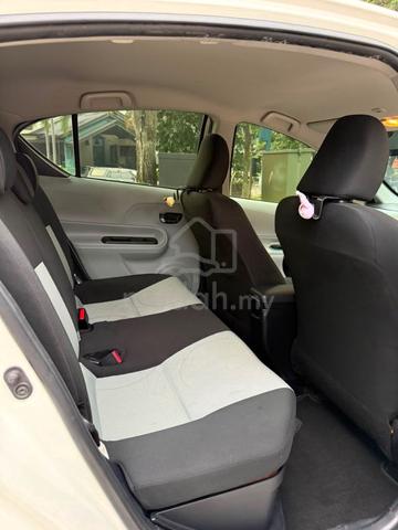2012 Toyota PRIUS C 1.5 (HYBRID) NHP10R (A) - 3