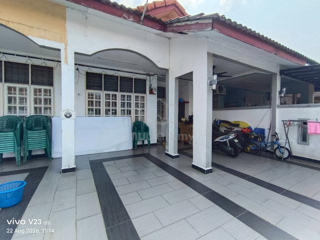For Sale Taman Pahlawan, Telok Panglima Garang, Selangor 1