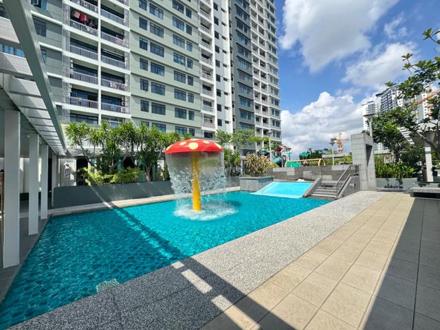 Sky Gardens Residences 1