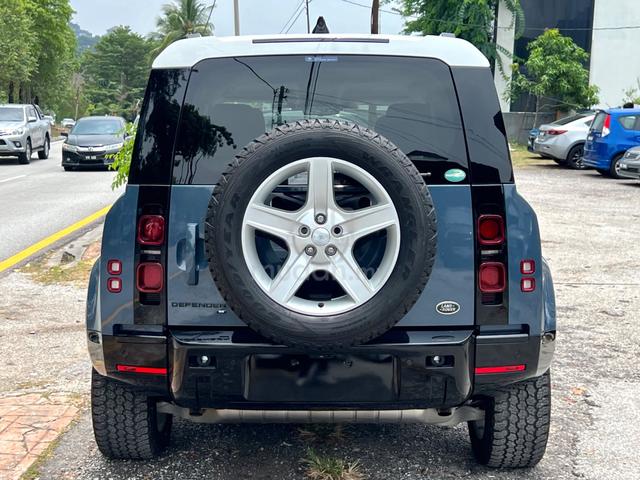 2021 Land Rover DEFENDER 2.0 110 P300 SE Air Sus - 4