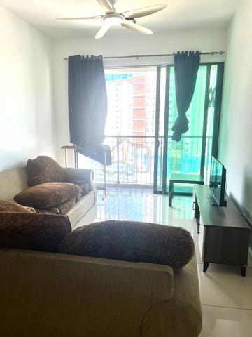 KL Traders Square Residences 1