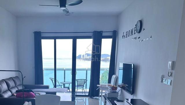 Queens Residences Q1 @ Queens Waterfront 1