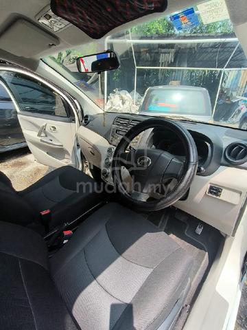 2011 Perodua MYVI 1.3 EZI MY05 M300 FACELIFT (A) - 4