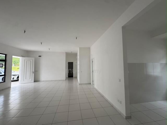 Eco Tropics Fielddgate Ground Floor Townhouse For Sale 1