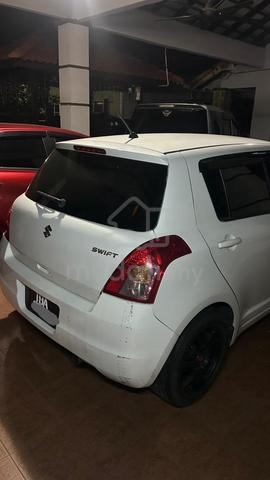 2010 Suzuki SWIFT 1.5 (A) - 2
