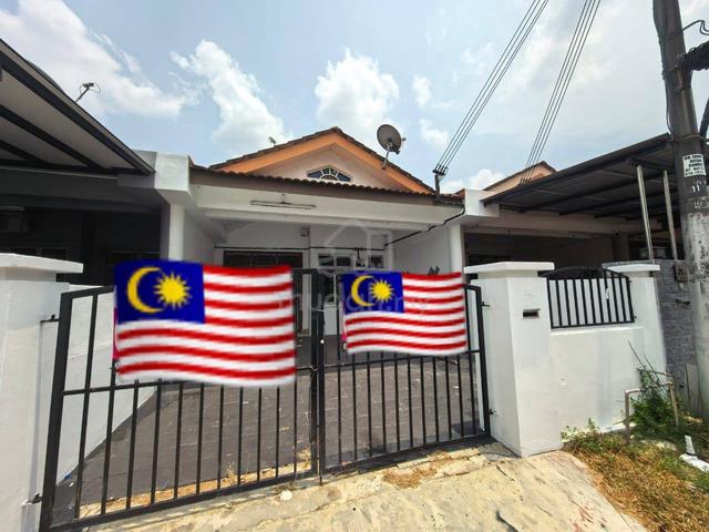 For Sale Single Storey Jalan NB2 Taman Nusa Bestari 1