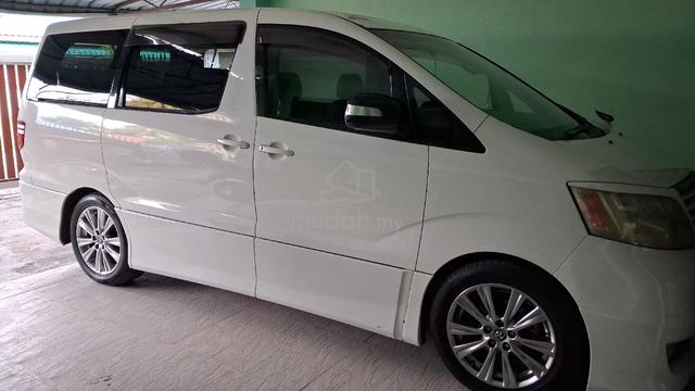 2004 Toyota ALPHARD 2.4 AS (A) - 1